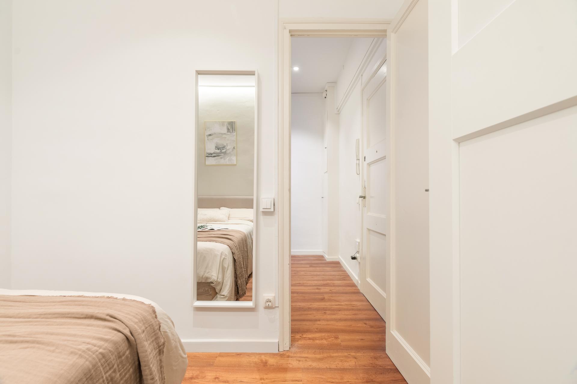 CAS81 5-3 - H1 Private Studio