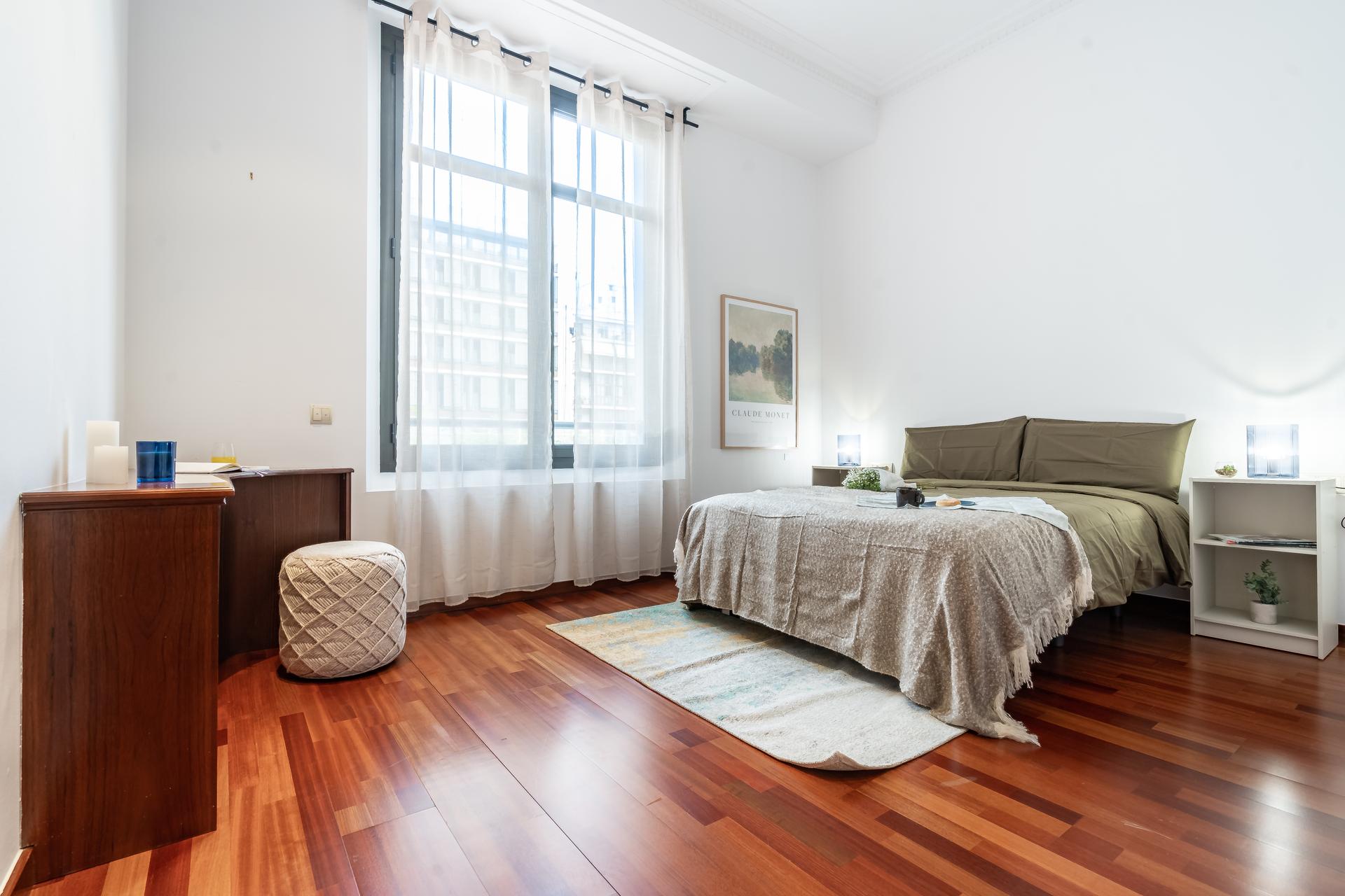 CASP33 - H6 SUITE COMPLETA + DESPACHO PRIVADO