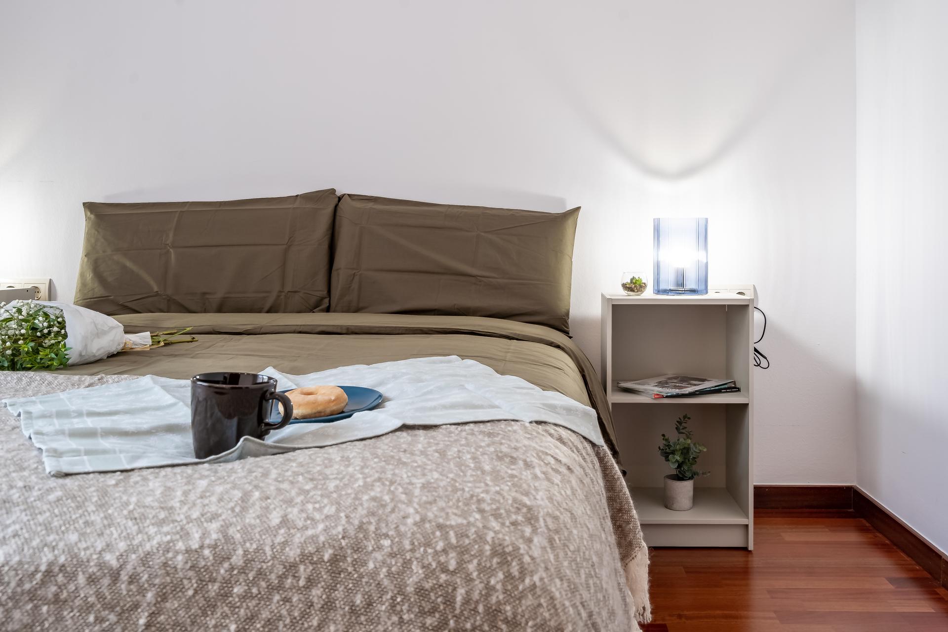 CASP33 - H6 SUITE COMPLETA + DESPACHO PRIVADO
