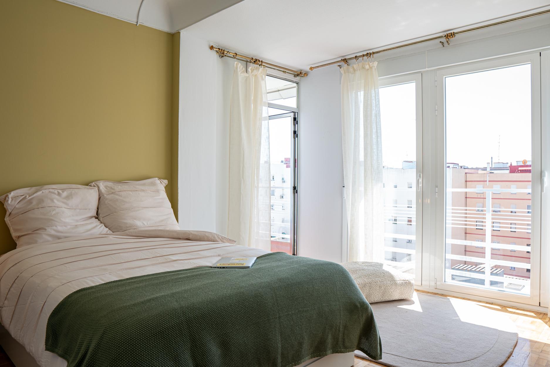 CEABER37 - H2 BALCON