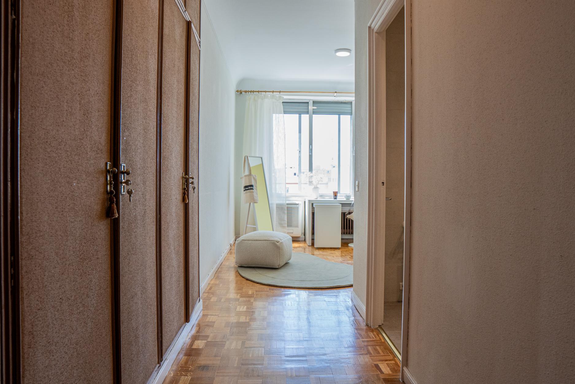 CEABER37 - H6 PRIVATE BATHROOM