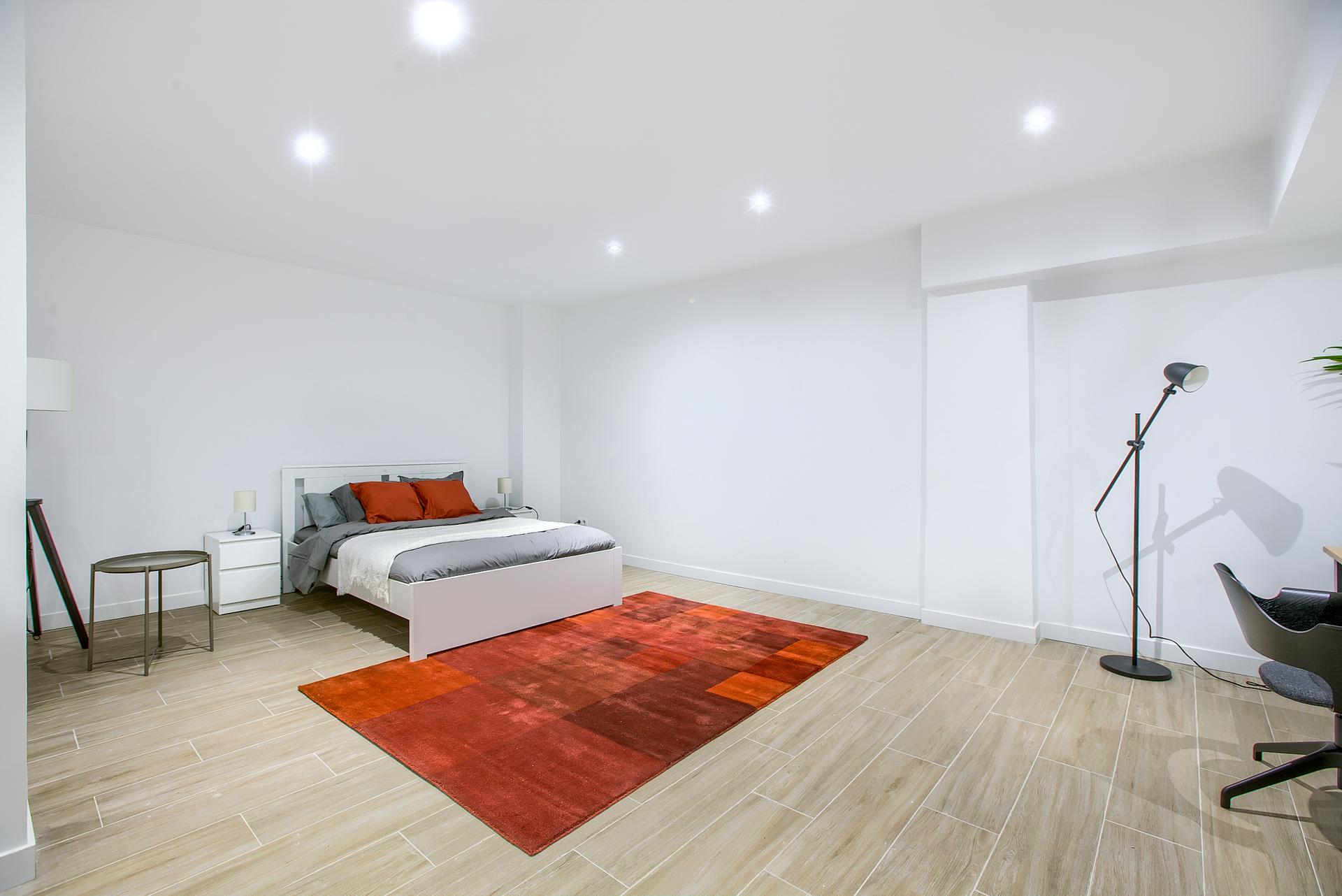 GAL43 - H2 BASEMENT SUITE APTO PAREJAS