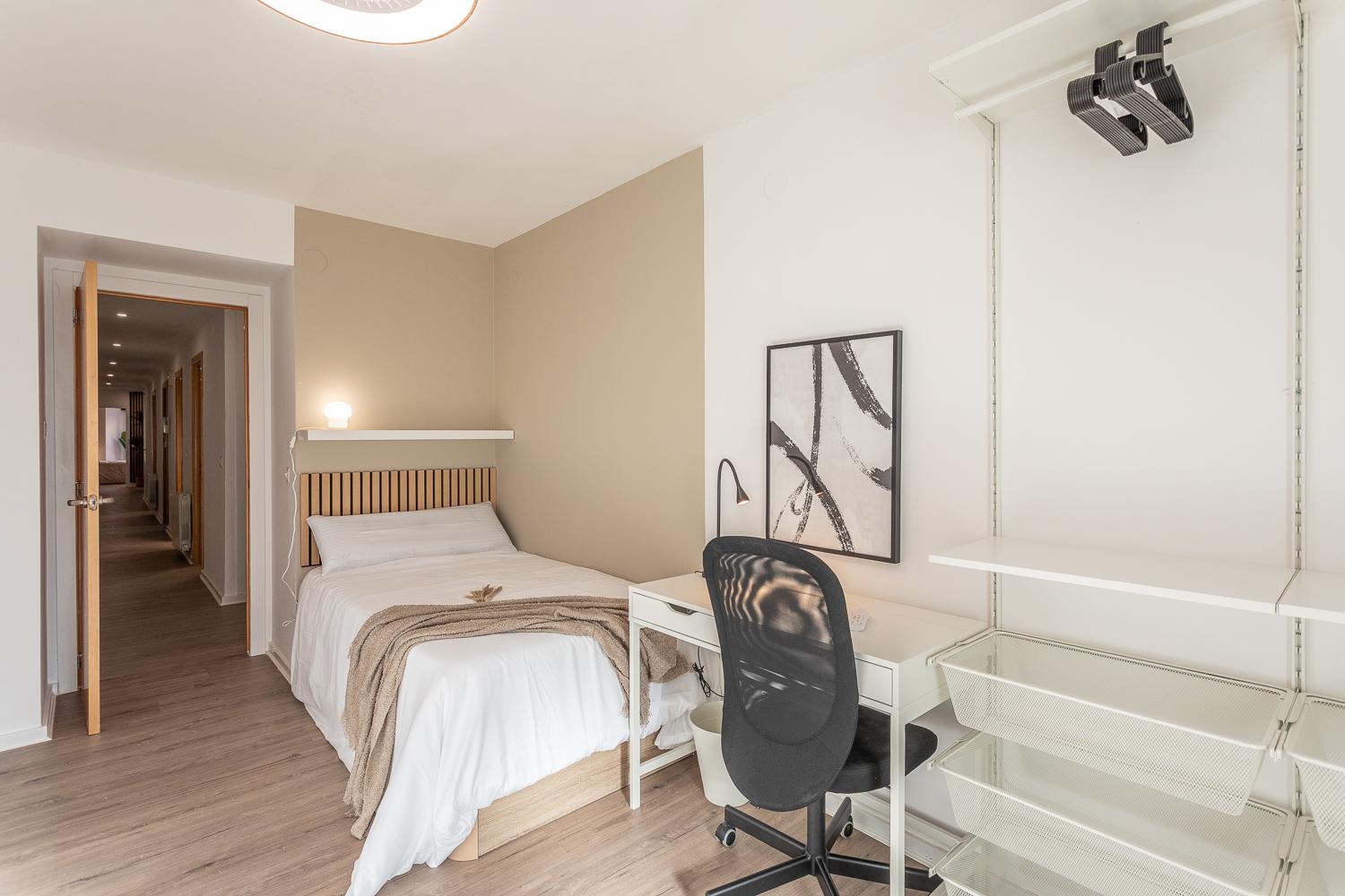JLLOR38 - H4 BALCON PEQ