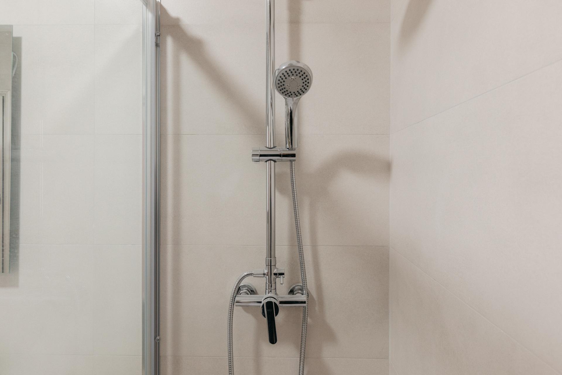 PMAR6 - H6 Private bathroom
