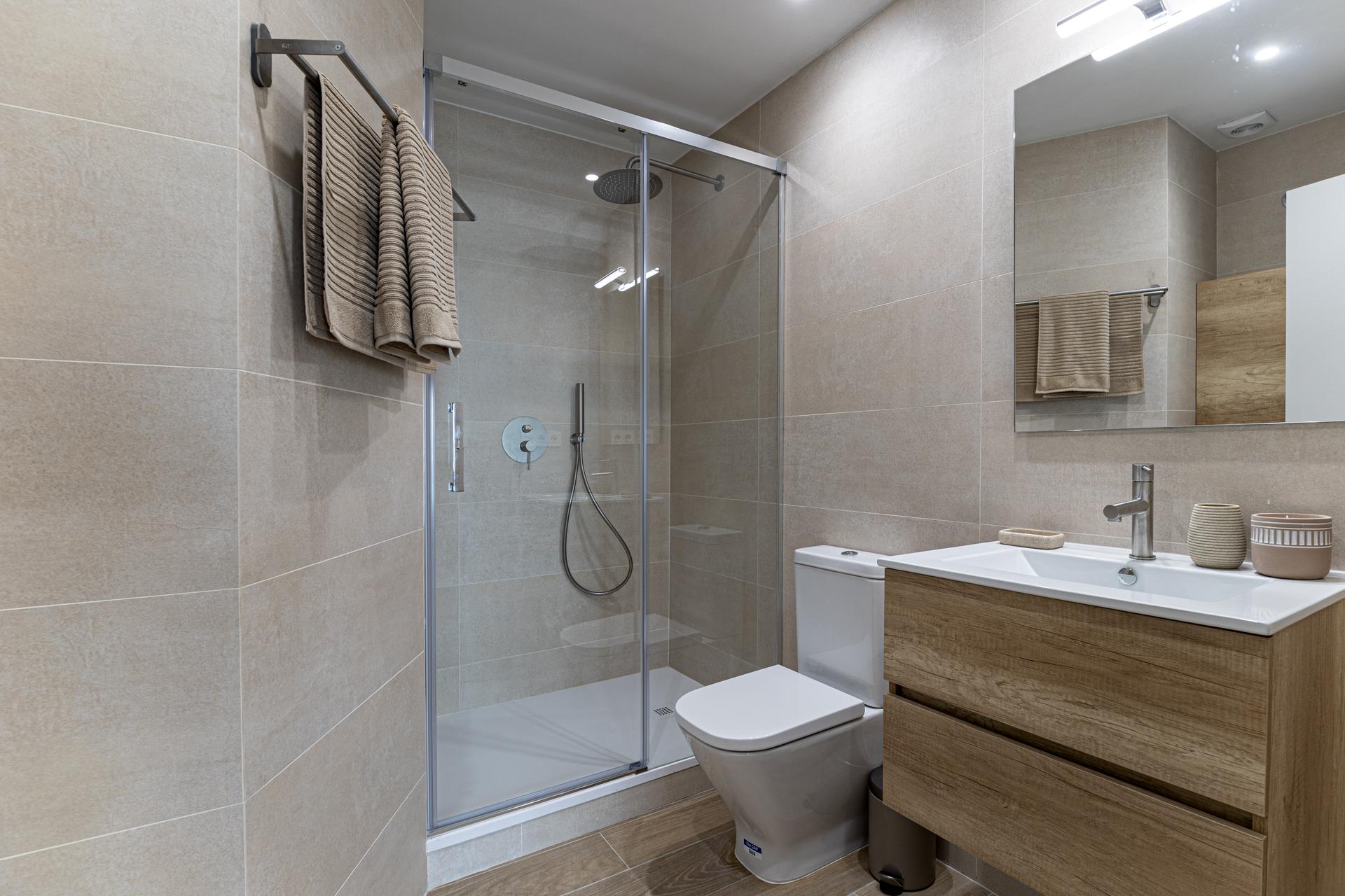 PSEG1 2-7 - H2 BAÑO PRIVADO