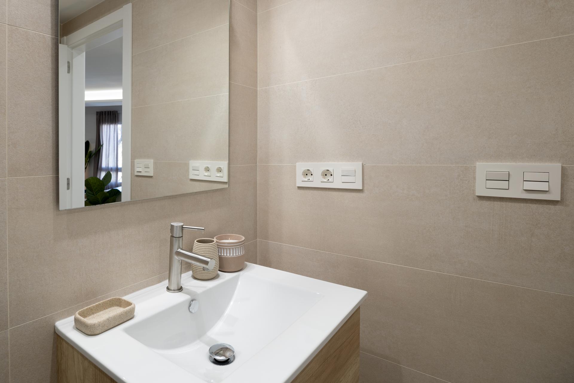 PSEG1 2-7 - H2 BAÑO PRIVADO
